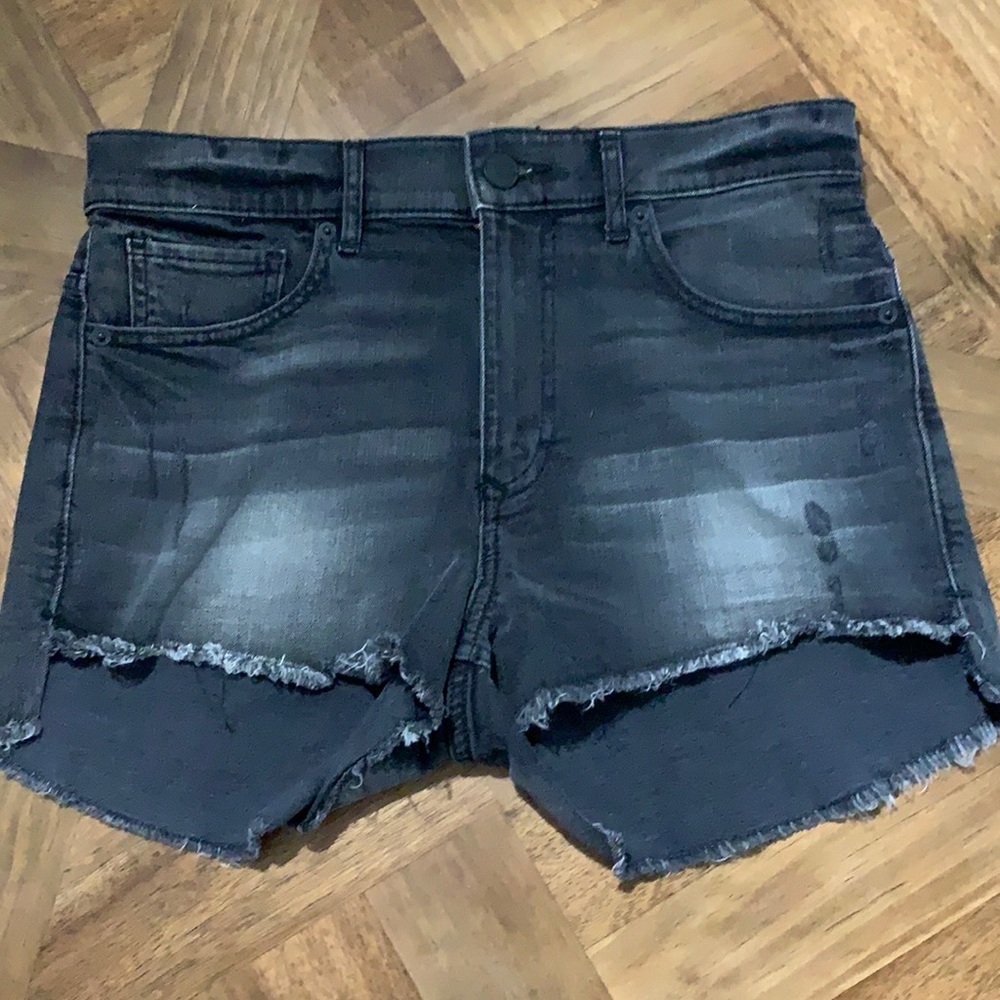 Black express shorts size 8 (high rise)